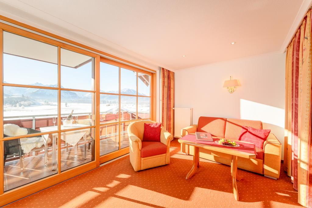 Familien- Und Wellnesshotel "Viktoria" Oberstdorf Esterno foto