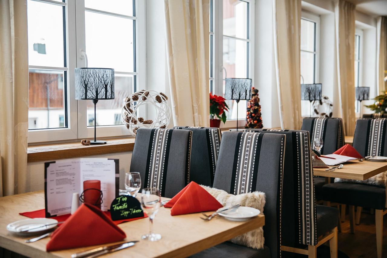 Familien- Und Wellnesshotel "Viktoria" Oberstdorf Esterno foto